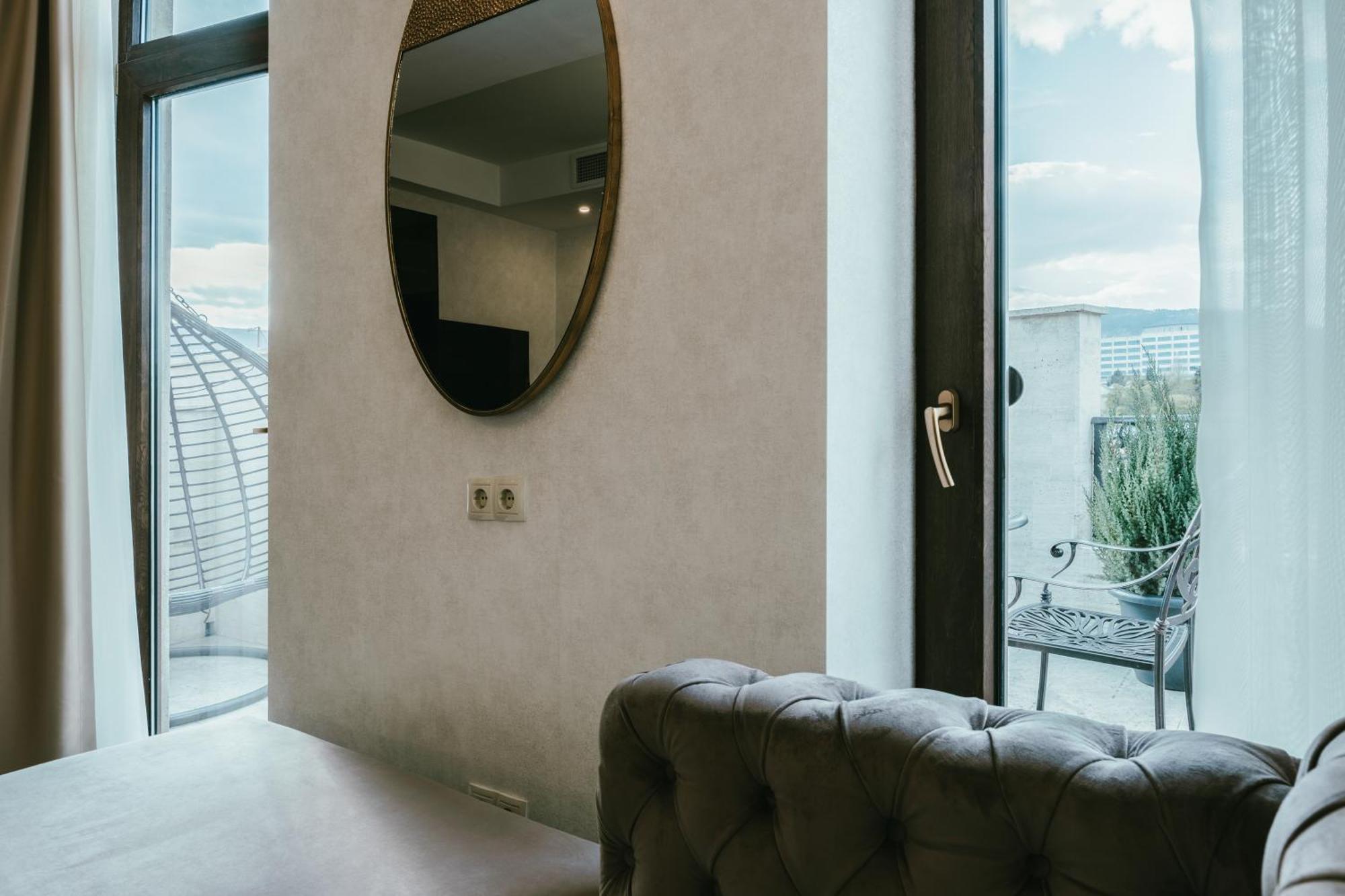 Highgarden Tbilisi Hotel Exterior photo