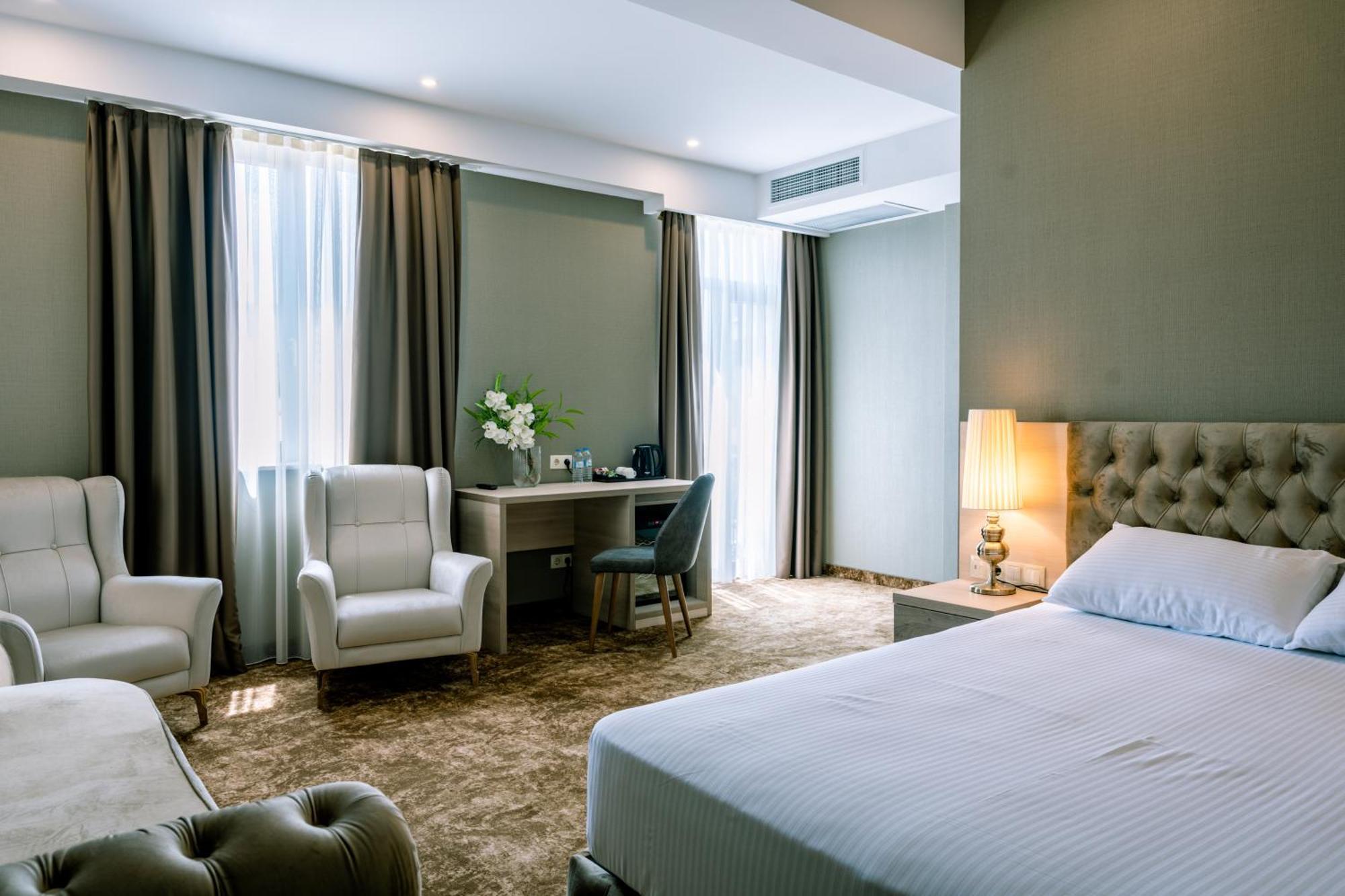 Highgarden Tbilisi Hotel Exterior photo